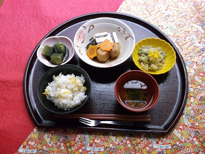 重陽の節句の日の食事 山県グリーンビレッジの生活